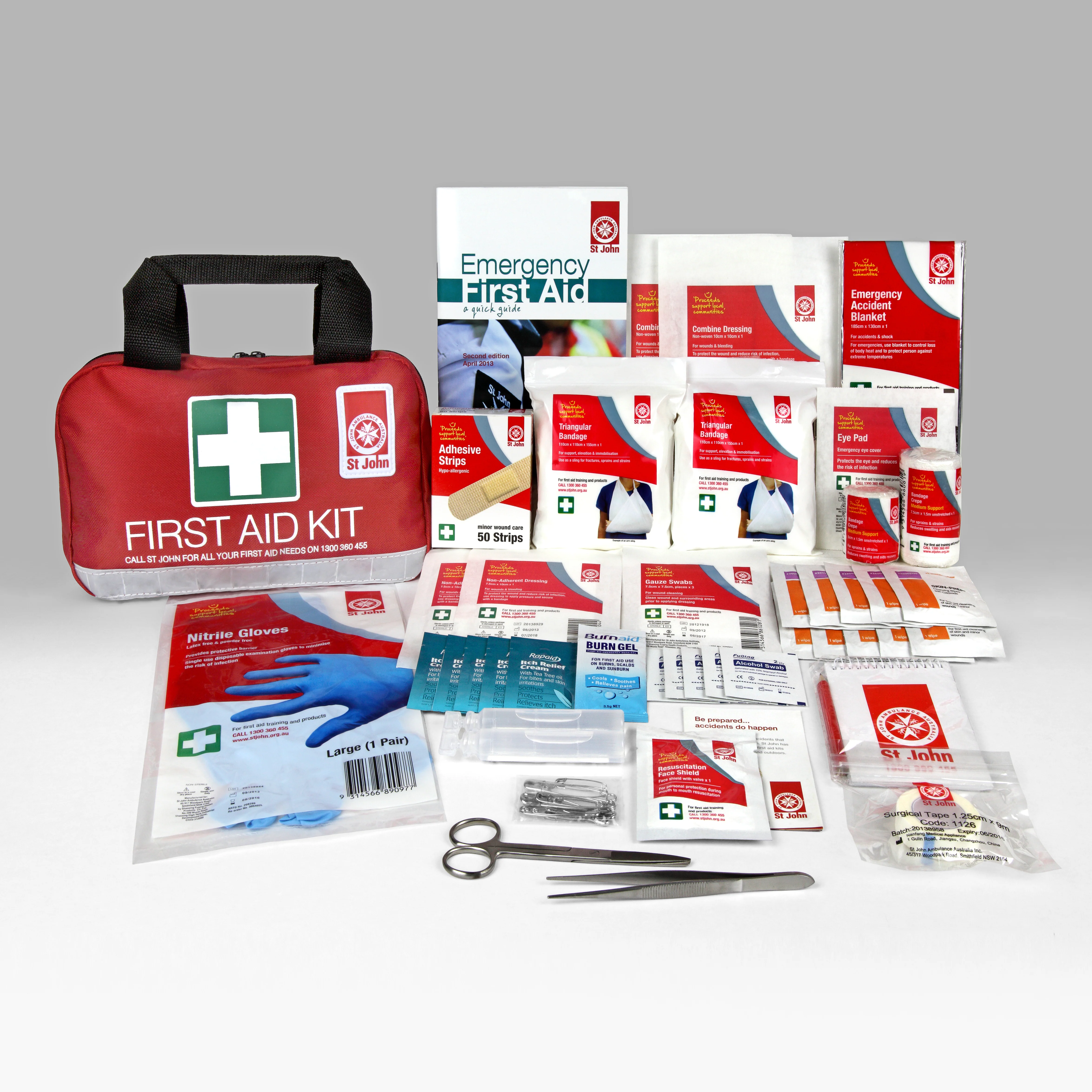St John Small First Aid Kit - Image 3
