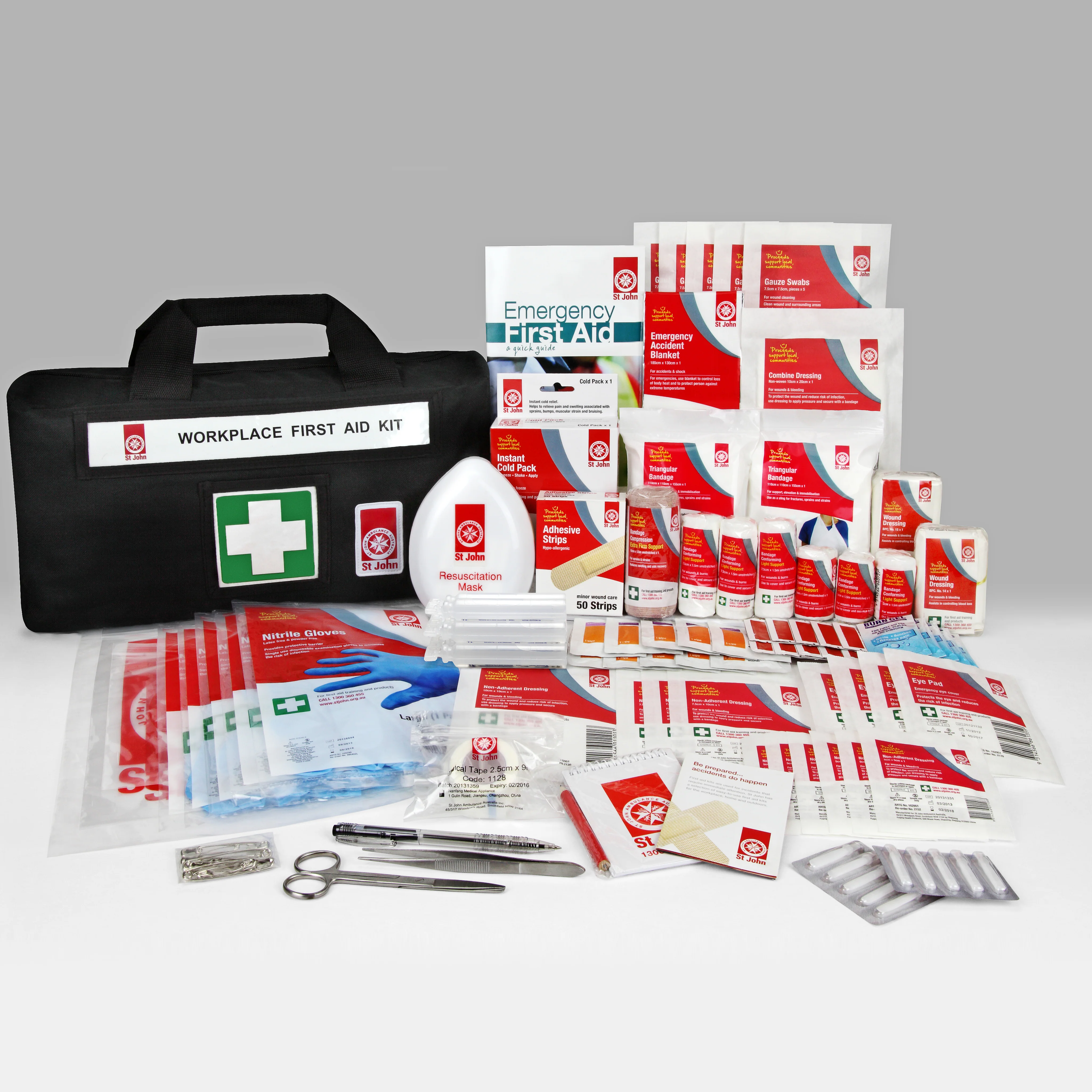 St John Workplace National First Aid Kit - In Waist Bag - Image 3
